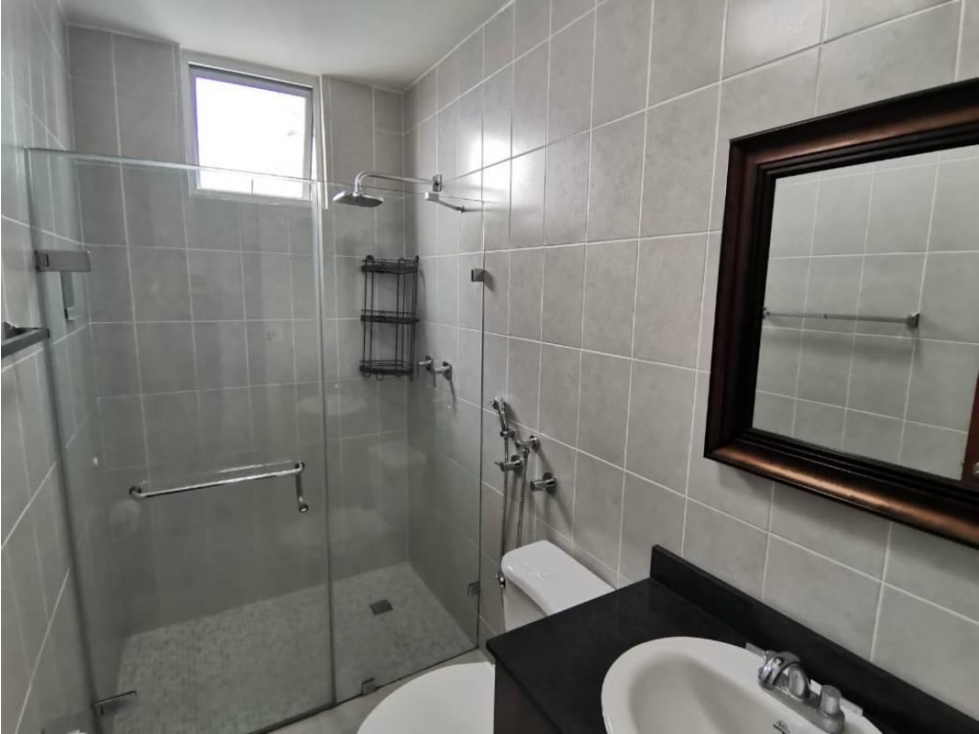 SE ALQUILA APARTAMENTO LINEA BLANCA EN CARRASQUILLA — foto 4