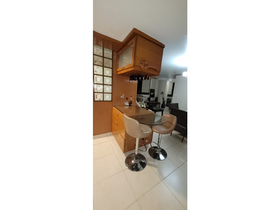 ALQUILER DE APARTAMENTO EN OBARRIO — foto 3