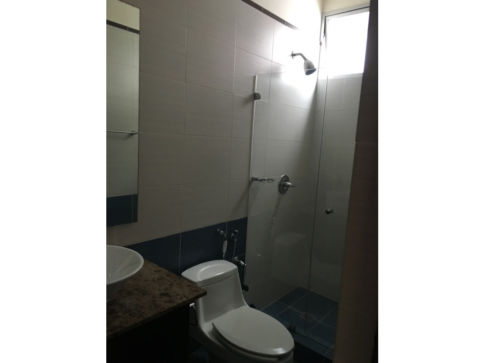 SE ALQUILA LOFT EN SAN FRANCISCO LINEA BLANCA — foto 2