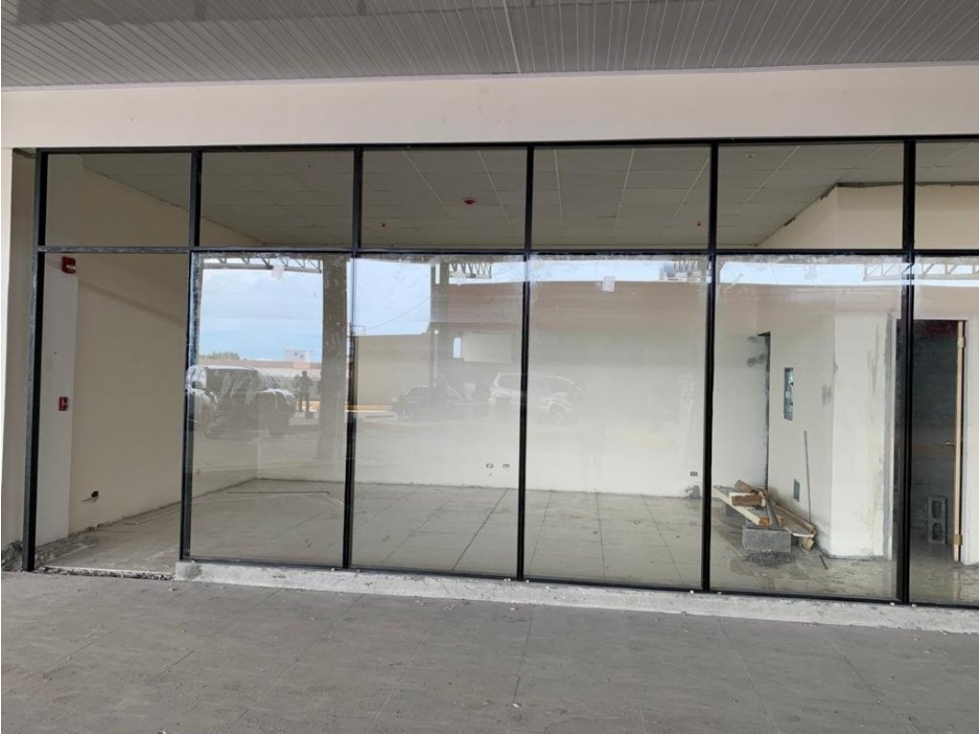 Se Alquila Local Comercial 120 Mts2 Villa Zaita $3.600.oo - 6
