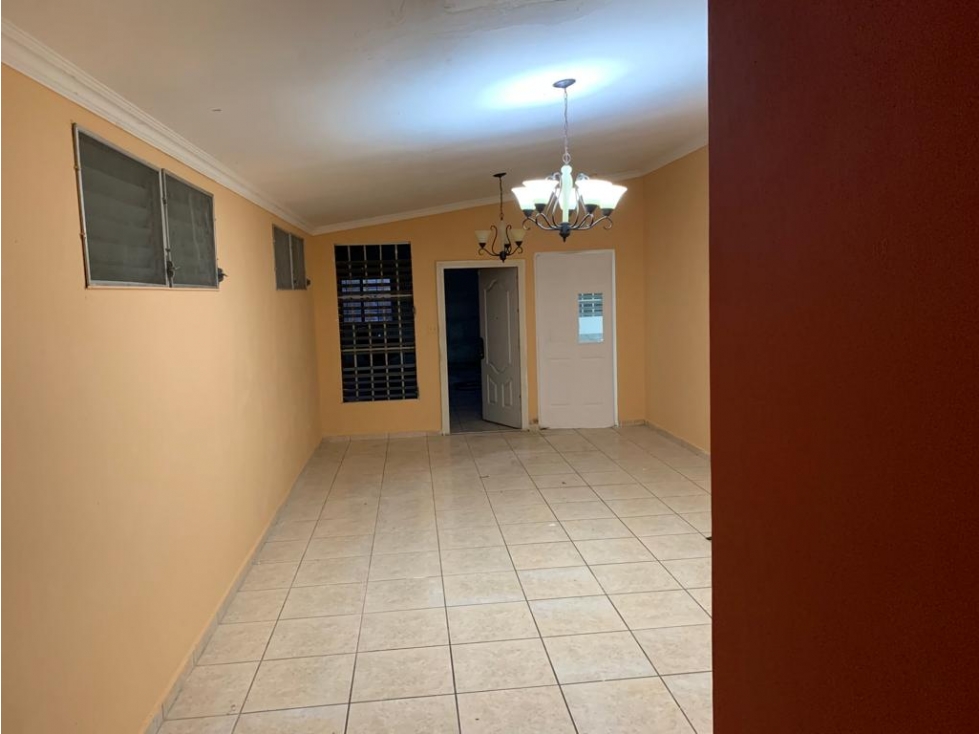 ALQUILO / ARRIENDO ACOGEDORA CASA BRISAS DEL GOLF $1000 — foto 3