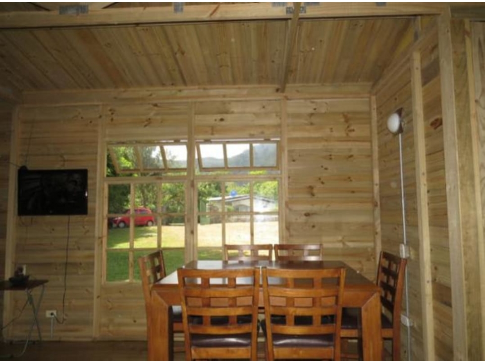 Vendo Hermosa casa Estilo Canadiense en el Valle de Antón $295.000 - 3