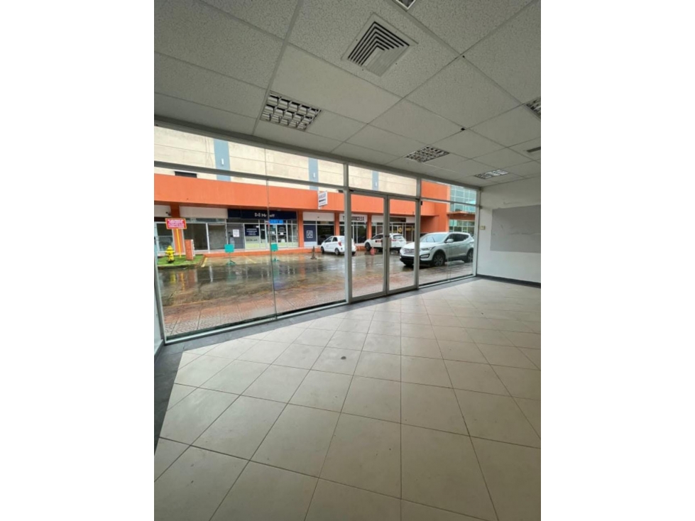 Se Alquila Local / Oficina en Los Pueblos 280mt2!! - 1