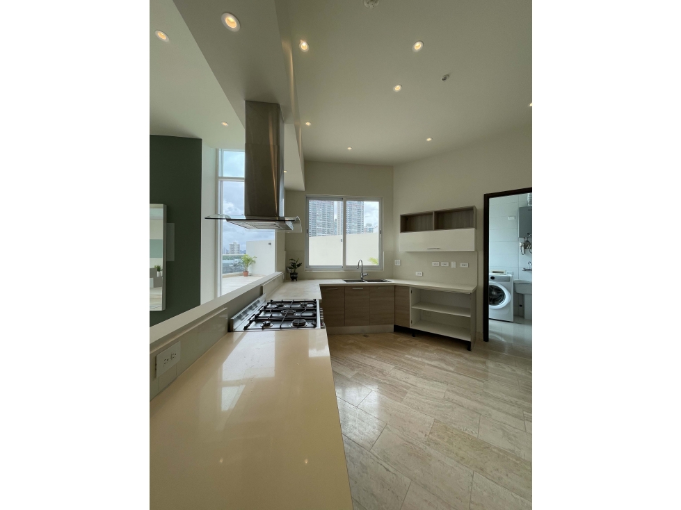 SE ALQUILA APARTAMNETO AMOBLADO EN COSTA DEL ESTE 3 RECAMARAS $4000 — foto 3