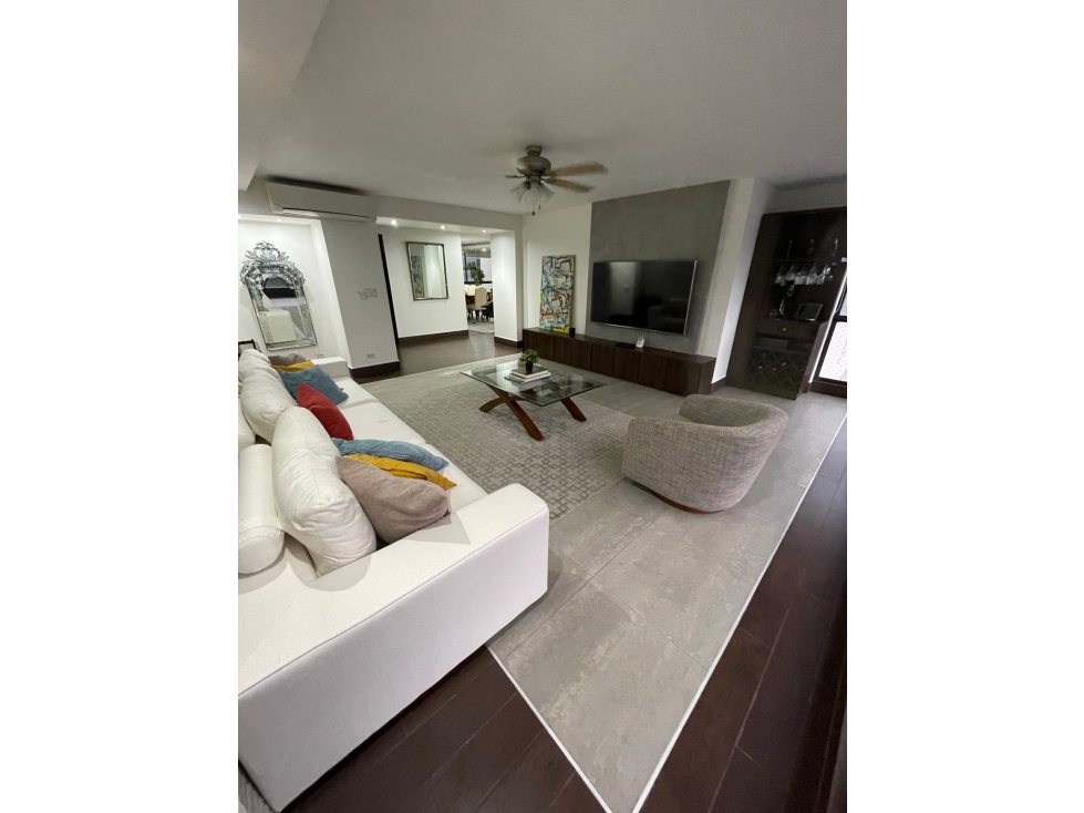 VENDO LINDO APARTAMENTO UBICADO EN OBARRIO $245k — foto 2