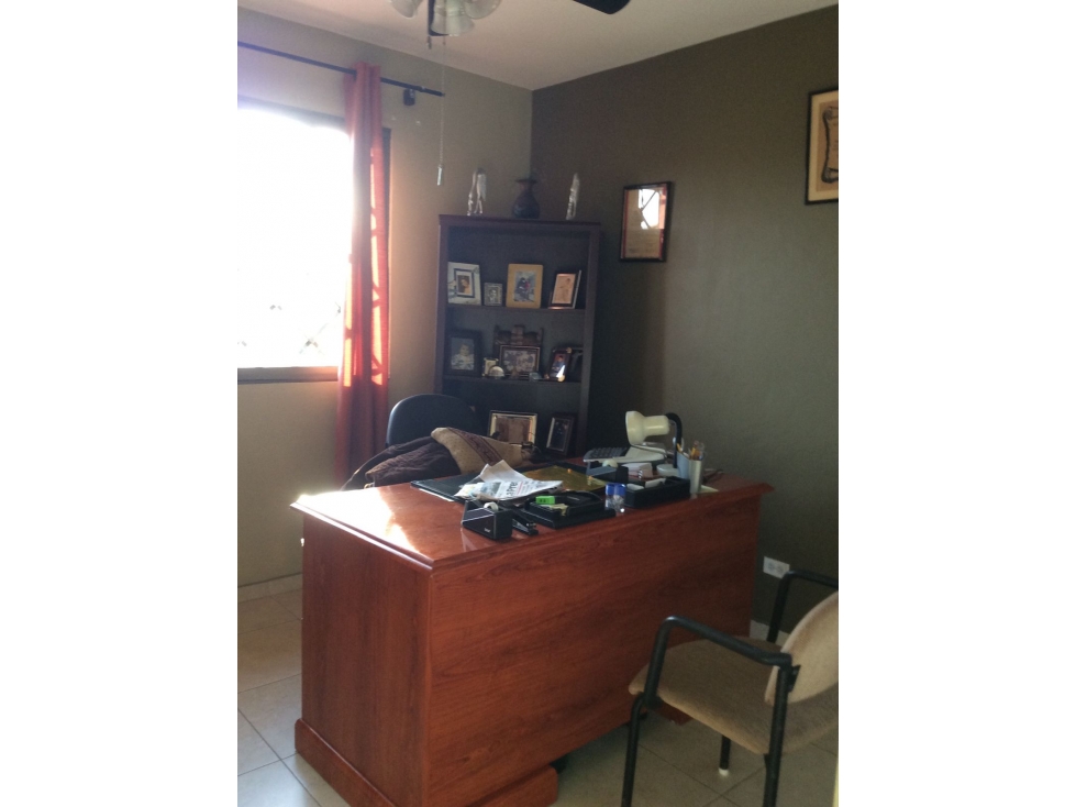 Se vende hermosa casa en Nuevo Reparto de Panamá $235,000 AM — foto 4