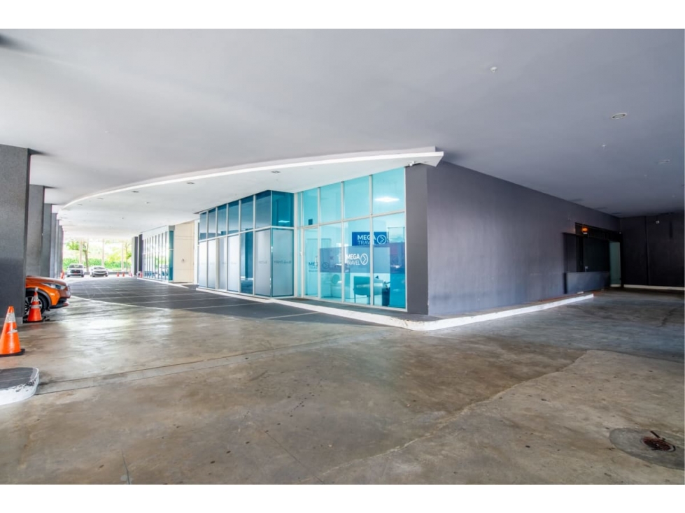 SE VENDE Local en Avenida Balboa >>80mt2<< - 3
