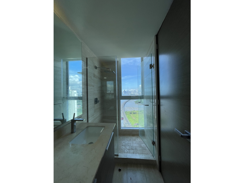 SE ALQUILA APARTAMENTO EN COSTA DEL ESTE 1R LINEA BLANCA FS 2536 - 3
