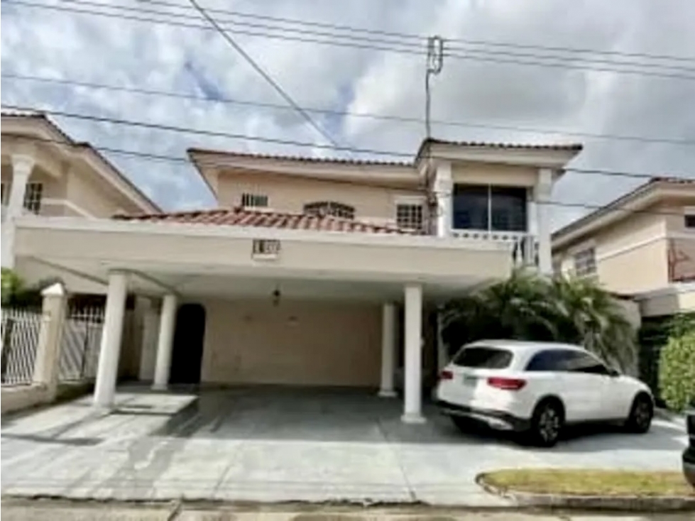 SE VENDE CASA EN CONDADO DEL REY $550,000 - 1