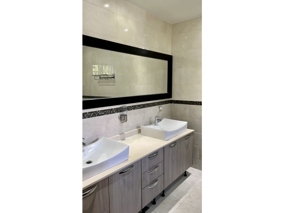 SE VENDE CASA EN LLANOS DE CURUNDU $699,000 — foto 6