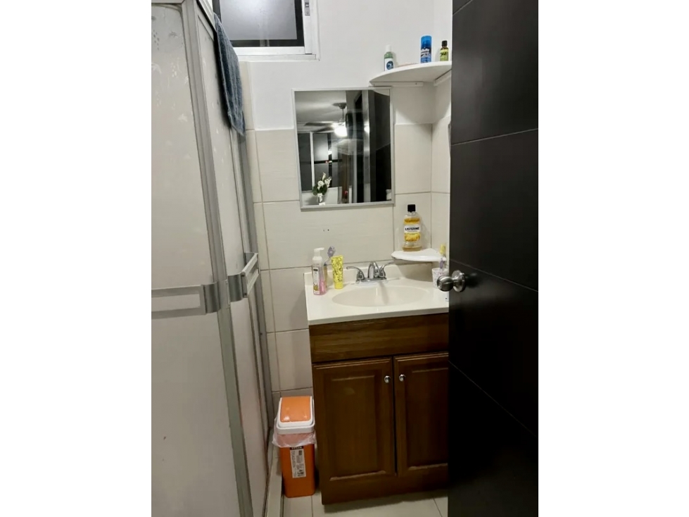 SE VENDE APARTAMENTO EN LA VIA CINCUENTENARIO $110,000 — foto 4