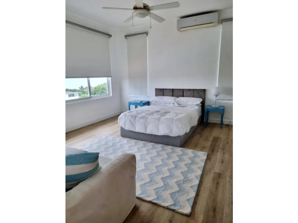 SE VENDE HERMOSA CASA MODERNA EN COSTA ESMERALDA $715,000 — foto 4