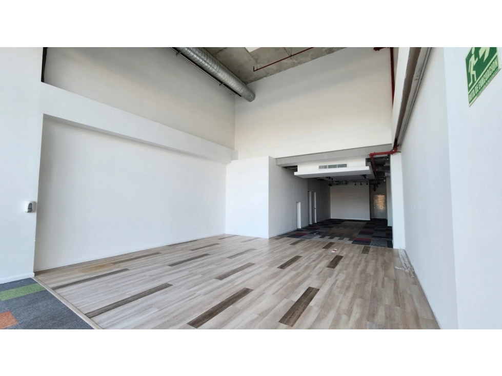 Se Alquila Local 167 Mts Betania El Dorado USD$4,160,oo — foto 3