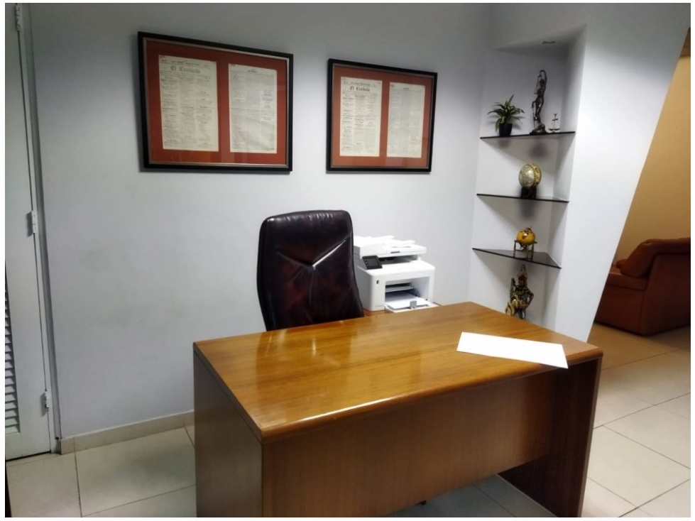 SE ALQUILA OFICINA EN OBARRIO MANTENIMIENTO INCLUIDO — foto 4