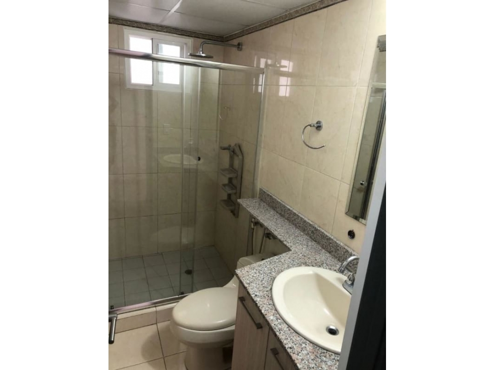 LINDO APARTAMENTO 12 OCTUBRE $1.200 — foto 3