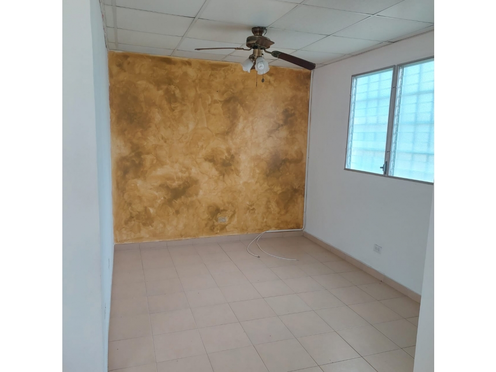 SE VENDE CASA EN PERFECTO ESTADO — foto 3
