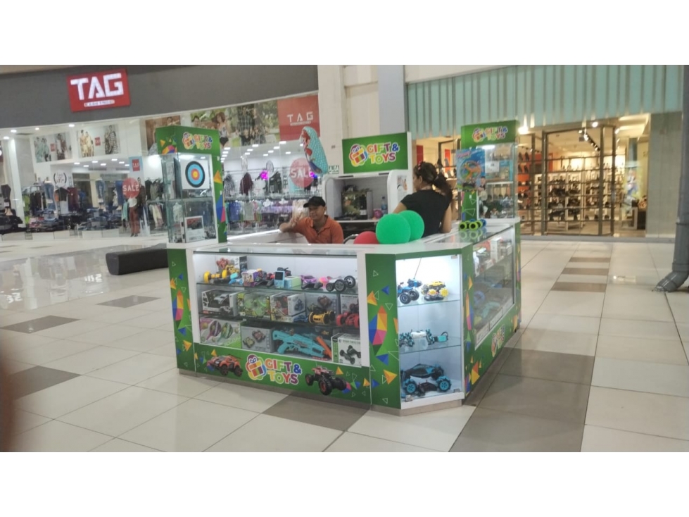 SE ALQUILA KIOSKO CENTRO COMERCIAL desde $1000 - 3