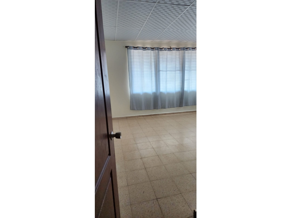 Se Alquila apartamento en El Cangrejo a $800.00 — foto 3