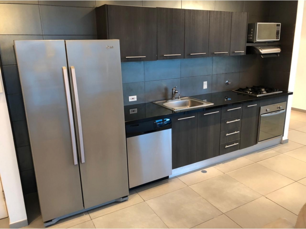 SE VENDE APARTAMENTO 154 MT2 AVE BALBOA - 4