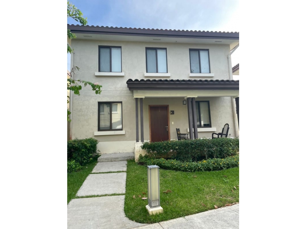 SE VENDE HERMOSA CASA EN RIVER VALLEY / HOWARD — foto 3