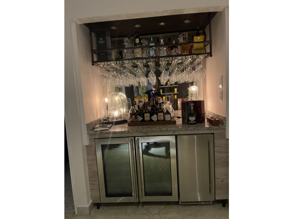 SE ALQULA APARTAMENTO RECIEN REMODELADO Y AMOBLADO — foto 5
