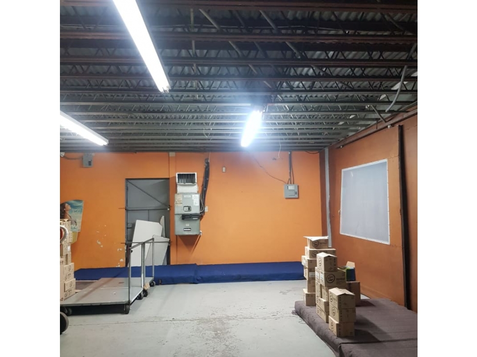 SE VENDE BODEGA EN RIO ABAJO >>1000MT2<< — foto 2
