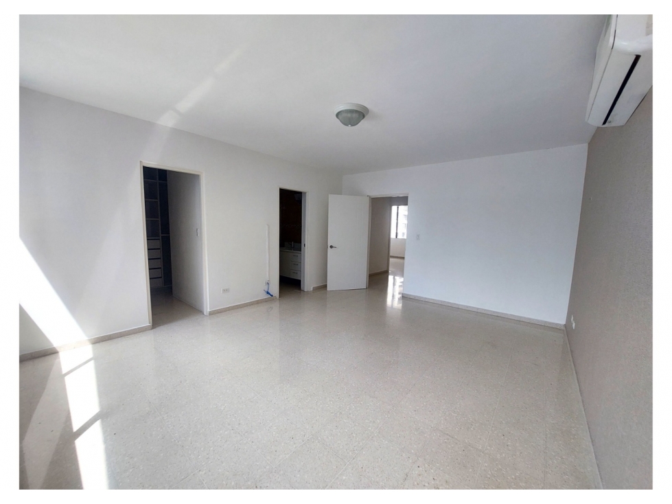 SE VENDE APARTAMENTO PH MÓNACO (Obarrio) — foto 3