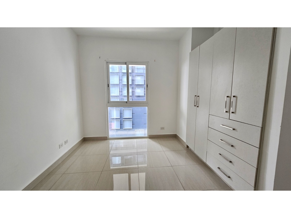 SE VENDE Y ALQUILA APARTMENTO EN BELLA VISTA — foto 3