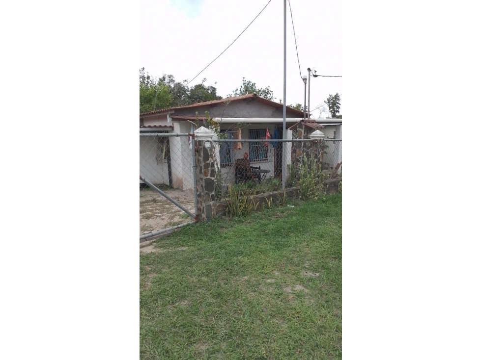 SE VENDE TERRENO CON CASA EN SAN CARLOS $ 95,000 !!!!! - 4