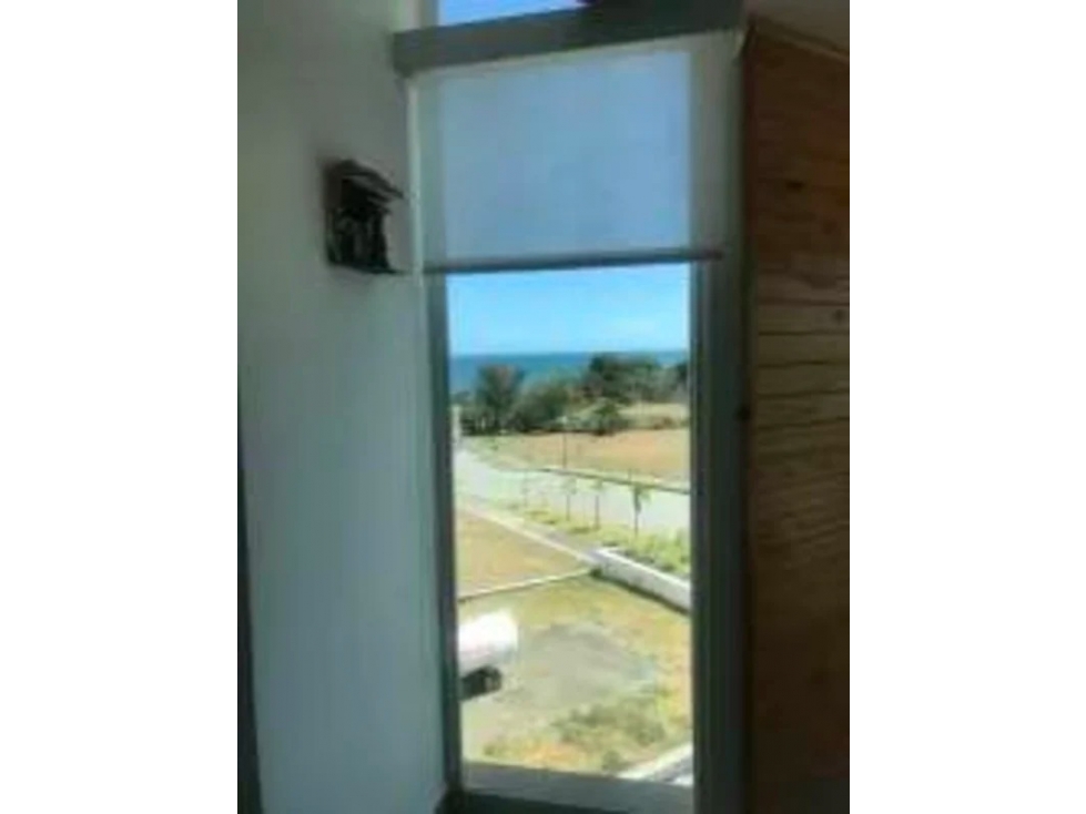SE ALQUILA APARTAMENTON EN SAN CARLOS - 3