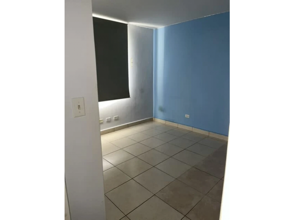 SE VENDE APARTAMENTO EN LA 12 DE OCTUBRE — foto 6