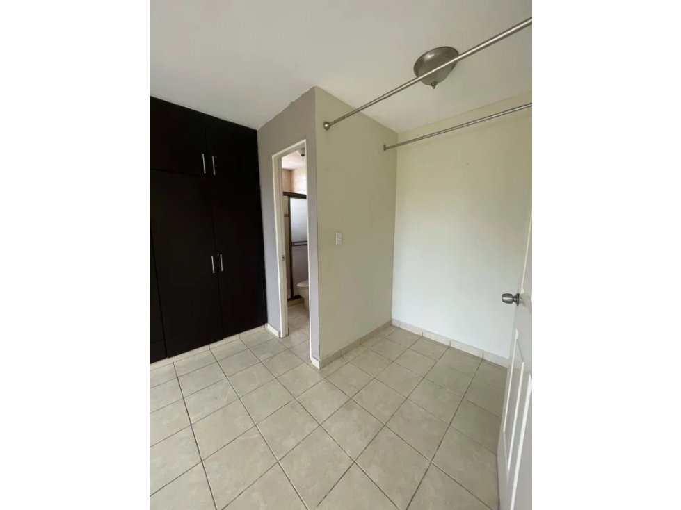 SE VENDE APARTAMENTO EN BETHANIA CAMINO REAL NEGOCIABLE — foto 3