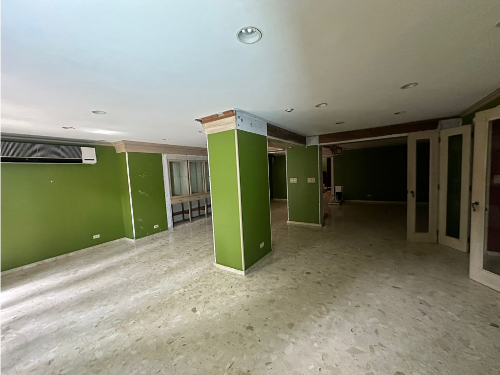 SE ALQUILA CASA COMERCIAL EN OBARRIO - 1