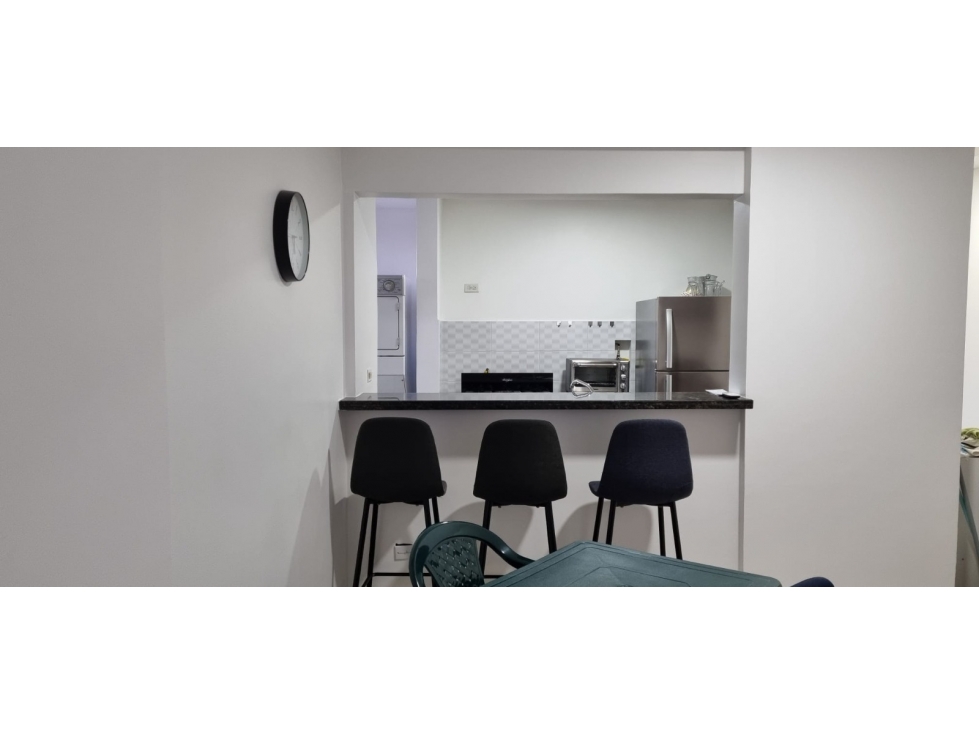 ALQUILO APARTAMENTO EN PH CENTENNIAL - 1