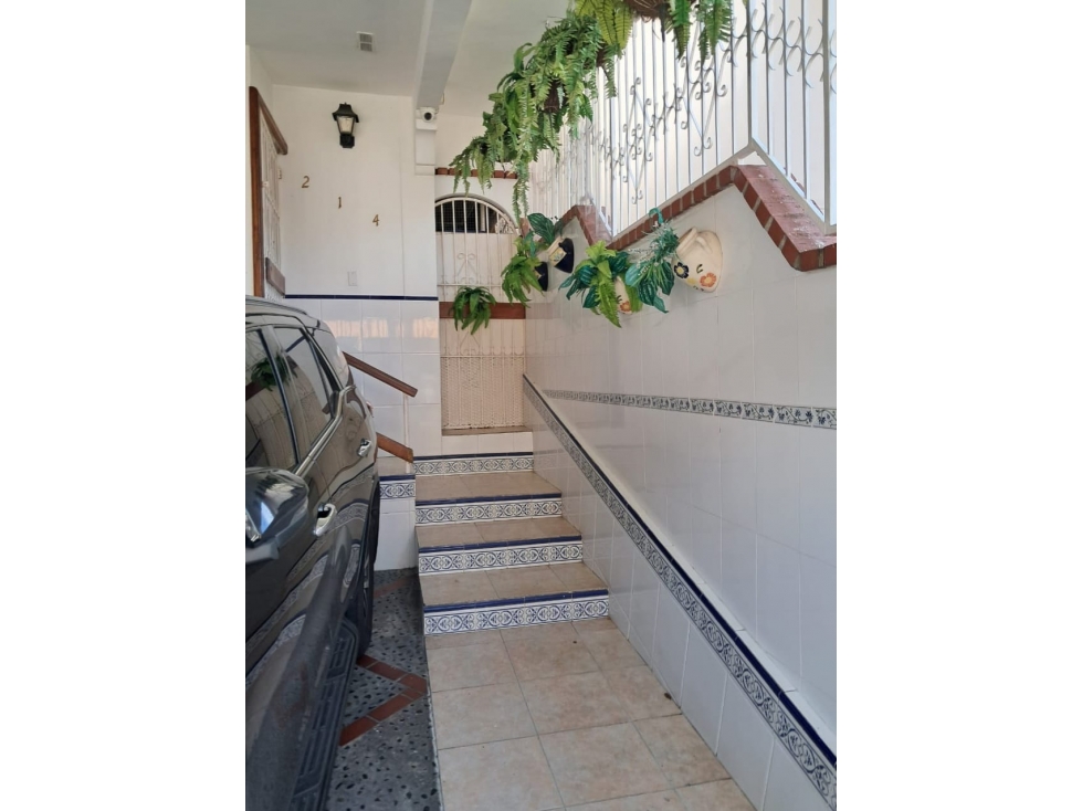 VENTA DE CASA EN CONDADO DEL REY — foto 3