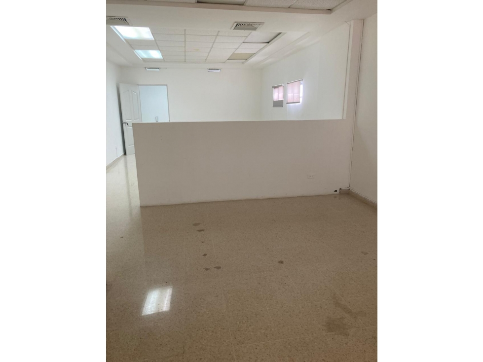 Alquiler de oficina en Av. España — foto 3
