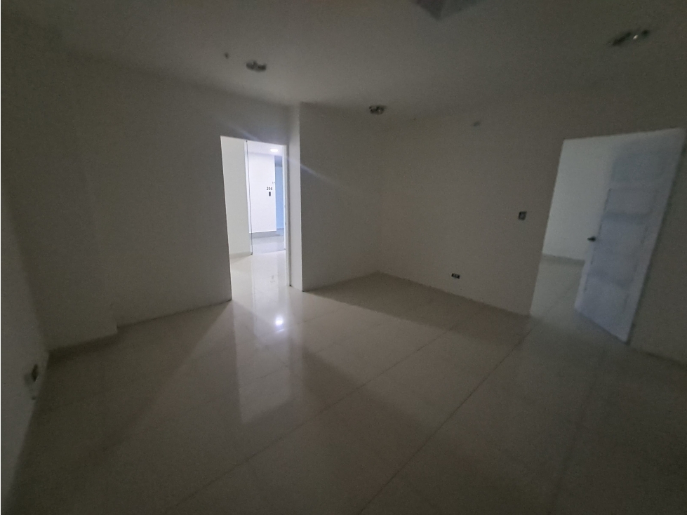 SE VENDE OFICINAS EN COSTA DEL ESTE — foto 4