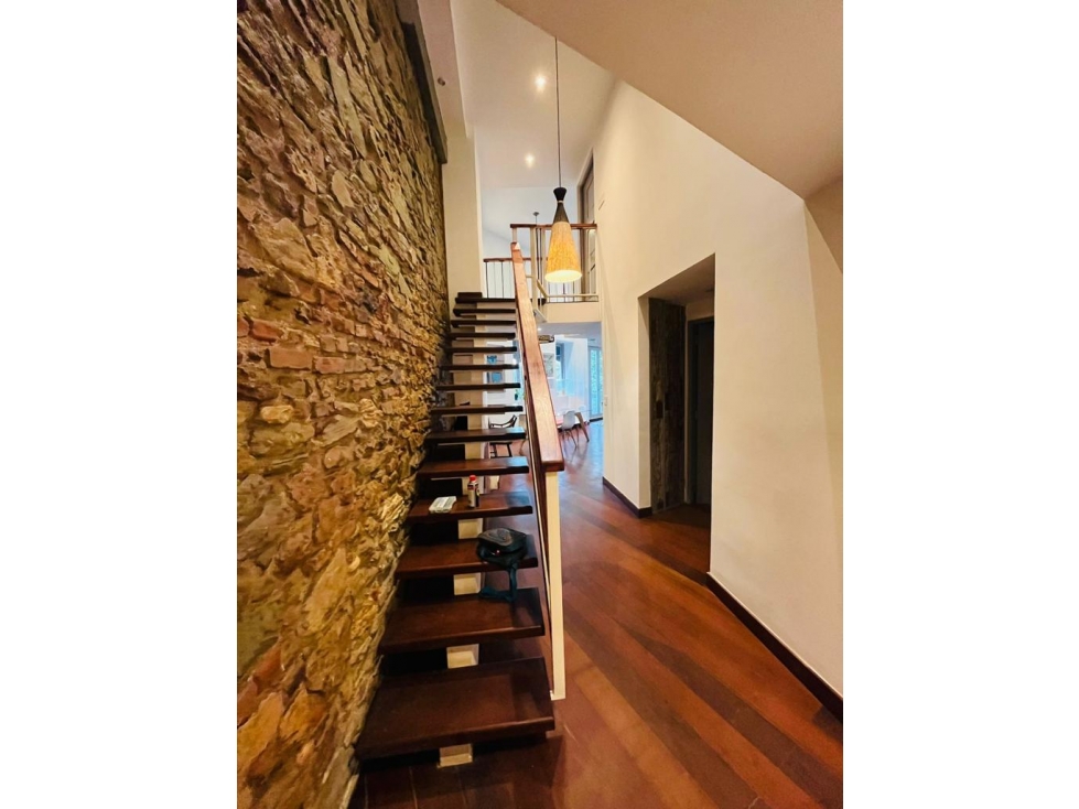 VENDO APARTAMENTO TIPO LOFT EN EL CASCO — foto 2