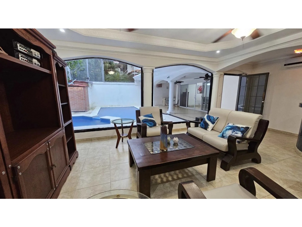 SE VENDE CASA EN LA ALAMEDA $450k — foto 2