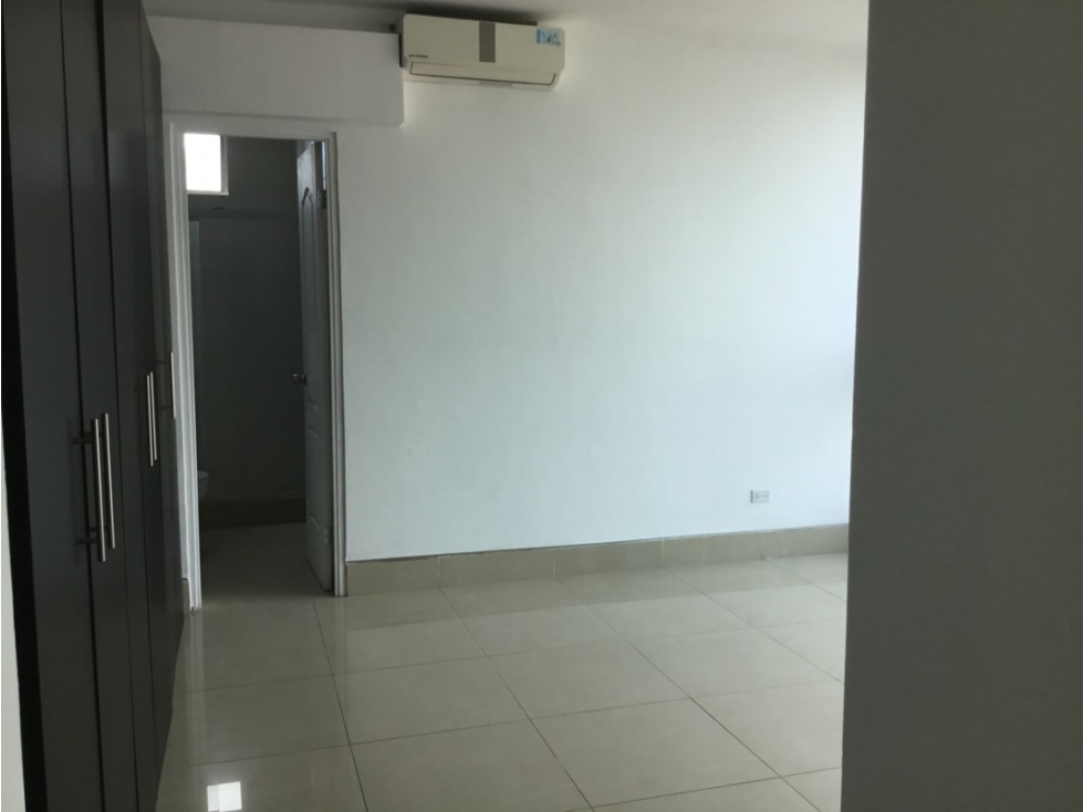 Se alquila o vende apartamento en San Francisco 3 Rec $1,500 — foto 6