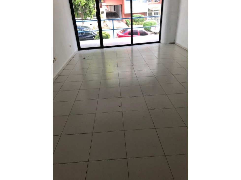 Se alquilan locales comerciales en el cangrejo $1600 - 1