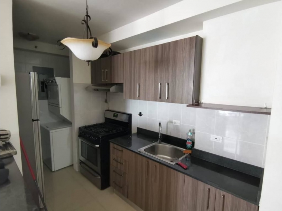 SE ALQUILA APARTAMENTO LINEA BLANCA EN CARRASQUILLA — foto 5