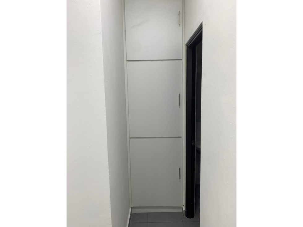 Se alquila Oficina en San Francisco Calle 50 $1,100 — foto 4