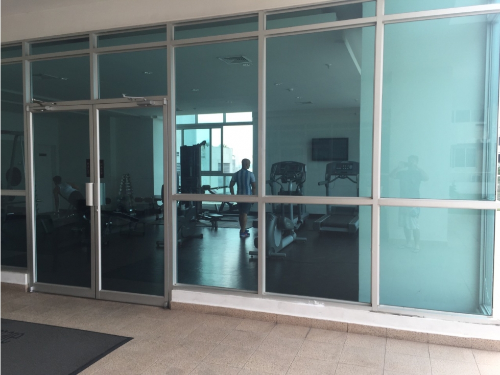 ALQUILER DE APARTAMENTO EN COCO DEL MAR 2 DORMITORIOS 2 BAÑOS — foto 4