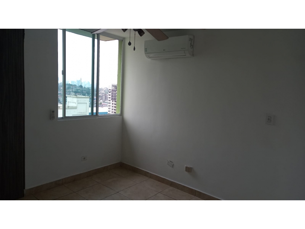 SE VENDE APARTAMENTO EN CONDADO DEL REY — foto 4