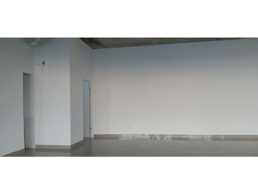 Se Alquila Local comercial en El Bosque Vía R. Alfaro $1.100.00 — foto 4