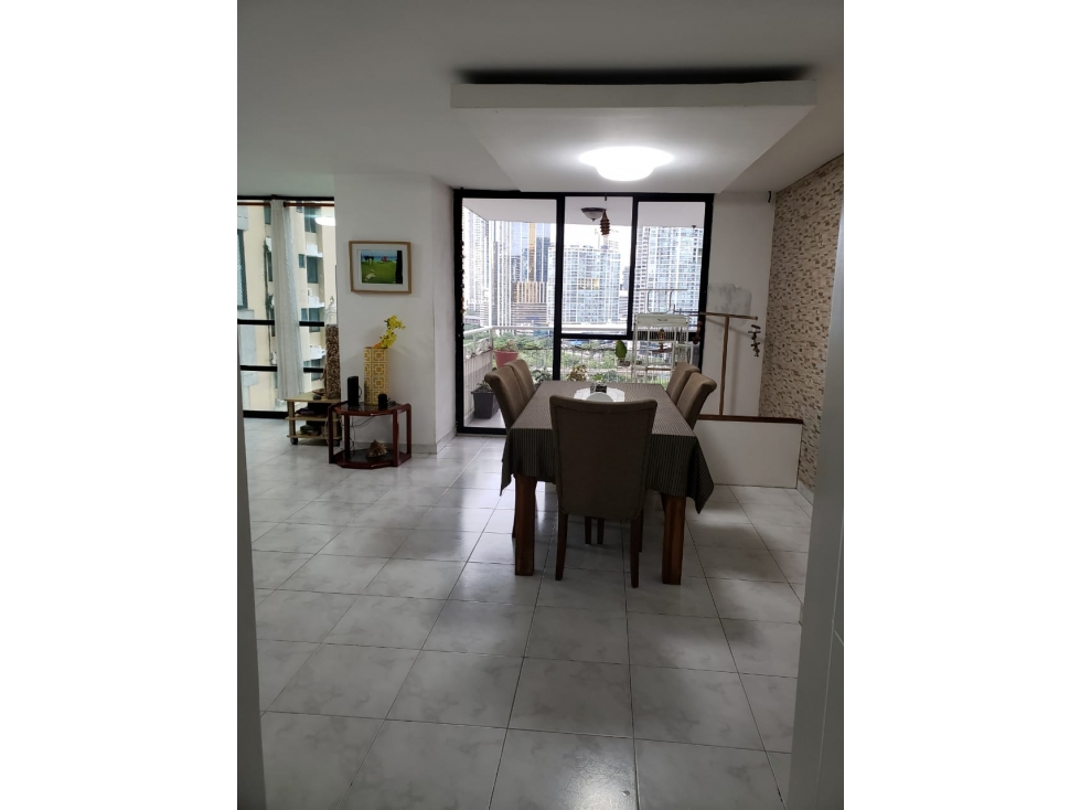 SE VENDE APARTAMENTO EN PUNTA PAITILLA