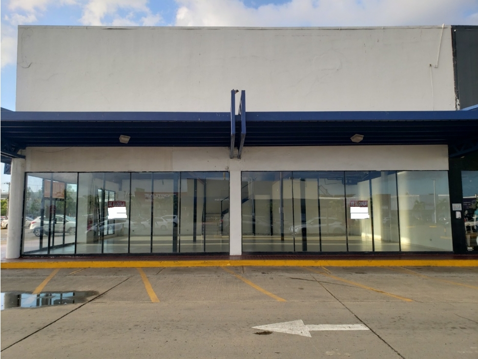 Se Alquila local comercial Los puebles $6000,192mt2 PB+160 mt2 2dopiso - 3