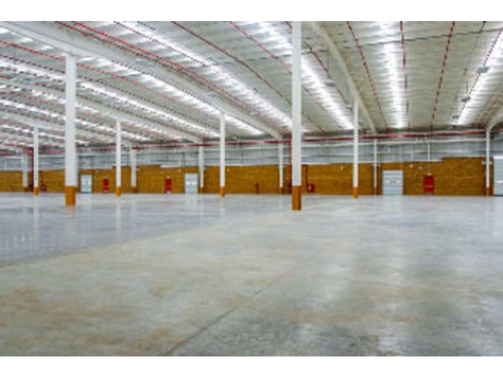 Se alquila galera en Nuevo Tocumen 1.393 Mts $9,737 - 2