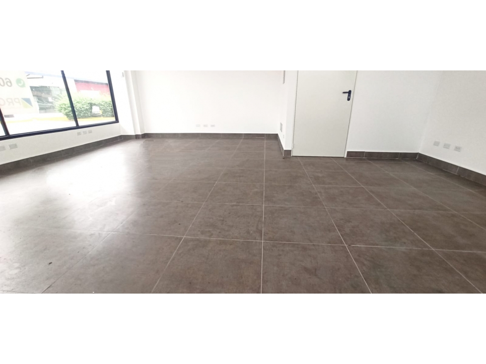 Ultimos Locales en los Pueblos!!! se alquilan esquineros desde 50mt2 - 5